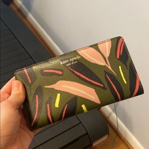 Kate spade wallet
